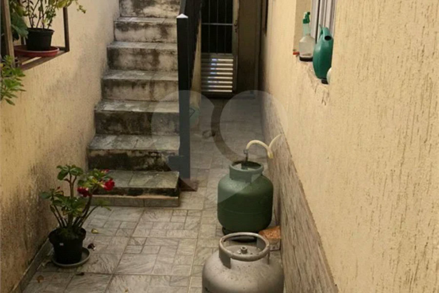 Casa à venda com 2 quartos, sendo 1 suíte, no Brasilândia, São Paulo, SP