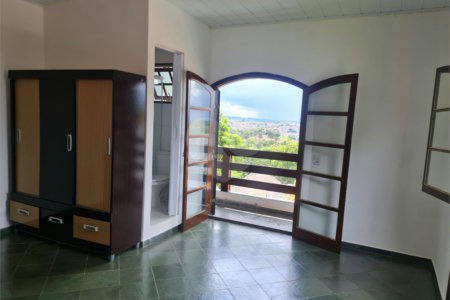 Sobrado para alugar com 3 quartos, sendo 2 suítes, em Jardim Paulista, Atibaia, SP
