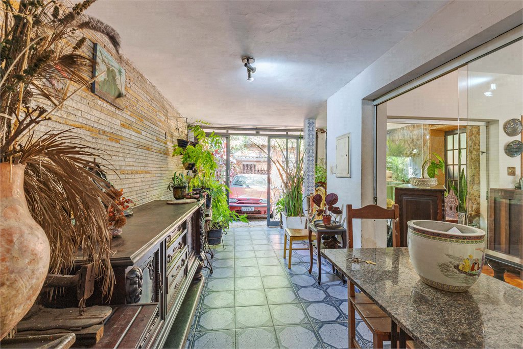 Casa Térrea à venda ou para alugar com 3 quartos, sendo 1 suíte, em Brooklin, São Paulo, SP