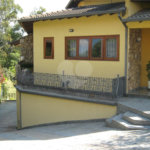 Casa à venda com 4 quartos, sendo 2 suítes, no condomínio Estância Marambaia, Vinhedo - SP