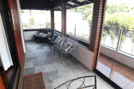 Casa à venda com 5 quartos, sendo 3 suítes,  em Butantã, São Paulo, SP