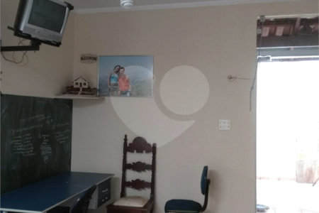 Sobrado à venda com 3 quartos, sendo 2 suítes, no Centro, Araraquara, SP