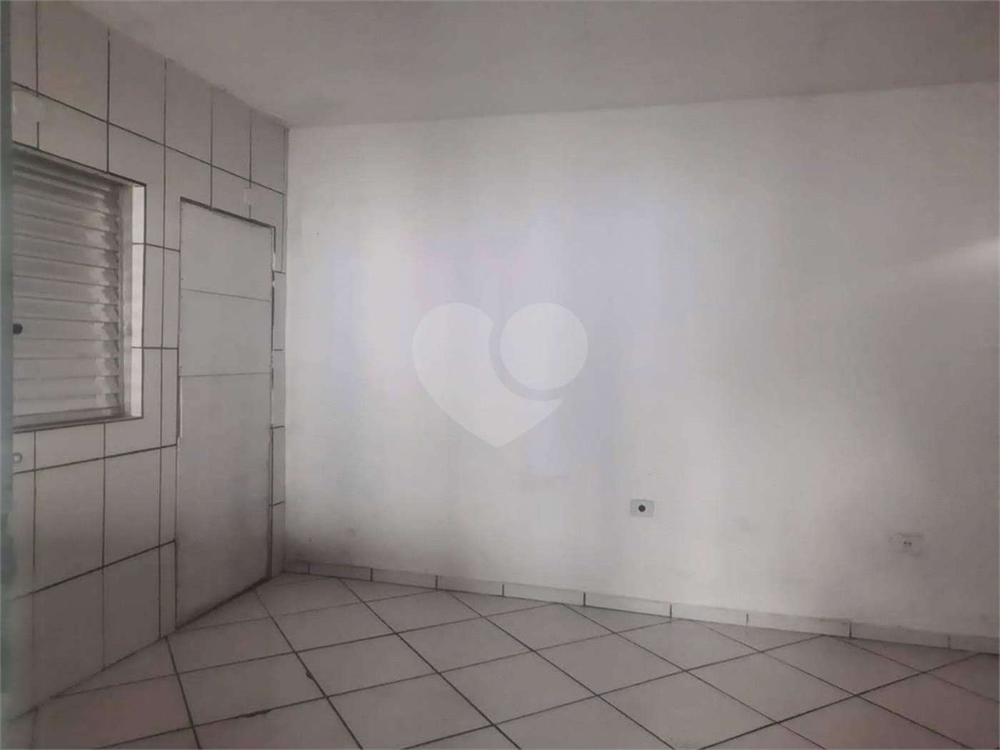 Casa à venda com 2 quartos em Jardim Santa Lúcia, Suzano, SP