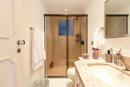 Apartamento à venda com 4 quartos, sendo 2 suítes, em Vila Morumbi, São Paulo, SP
