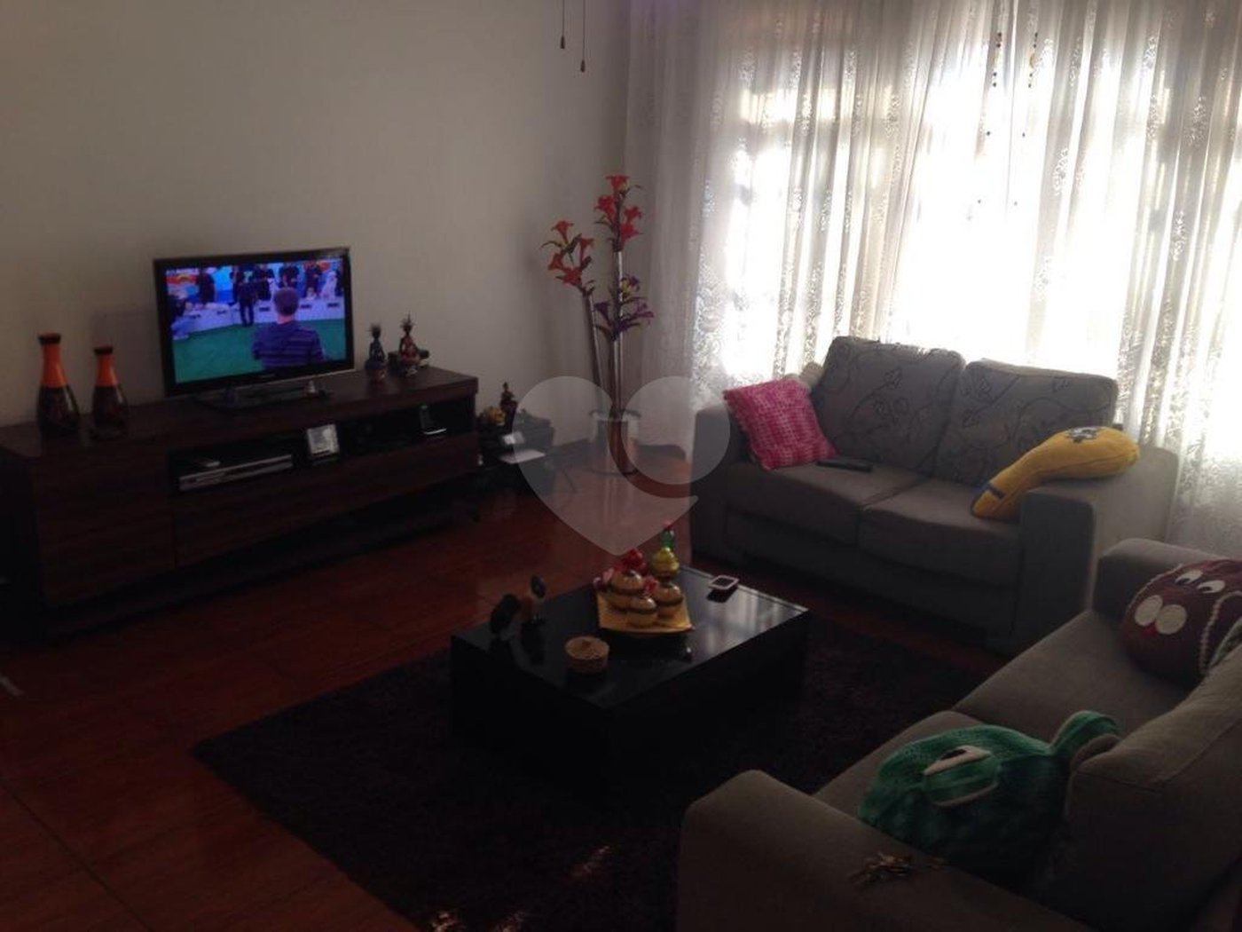 Sobrado à venda com 4 quartos, sendo 1 suíte,  em Jardim Aricanduva, São Paulo, SP