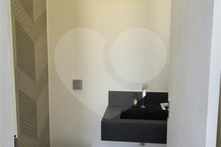 Casa à venda com 3 suítes no condomínio Residencialsaint Paul, Itu - SP