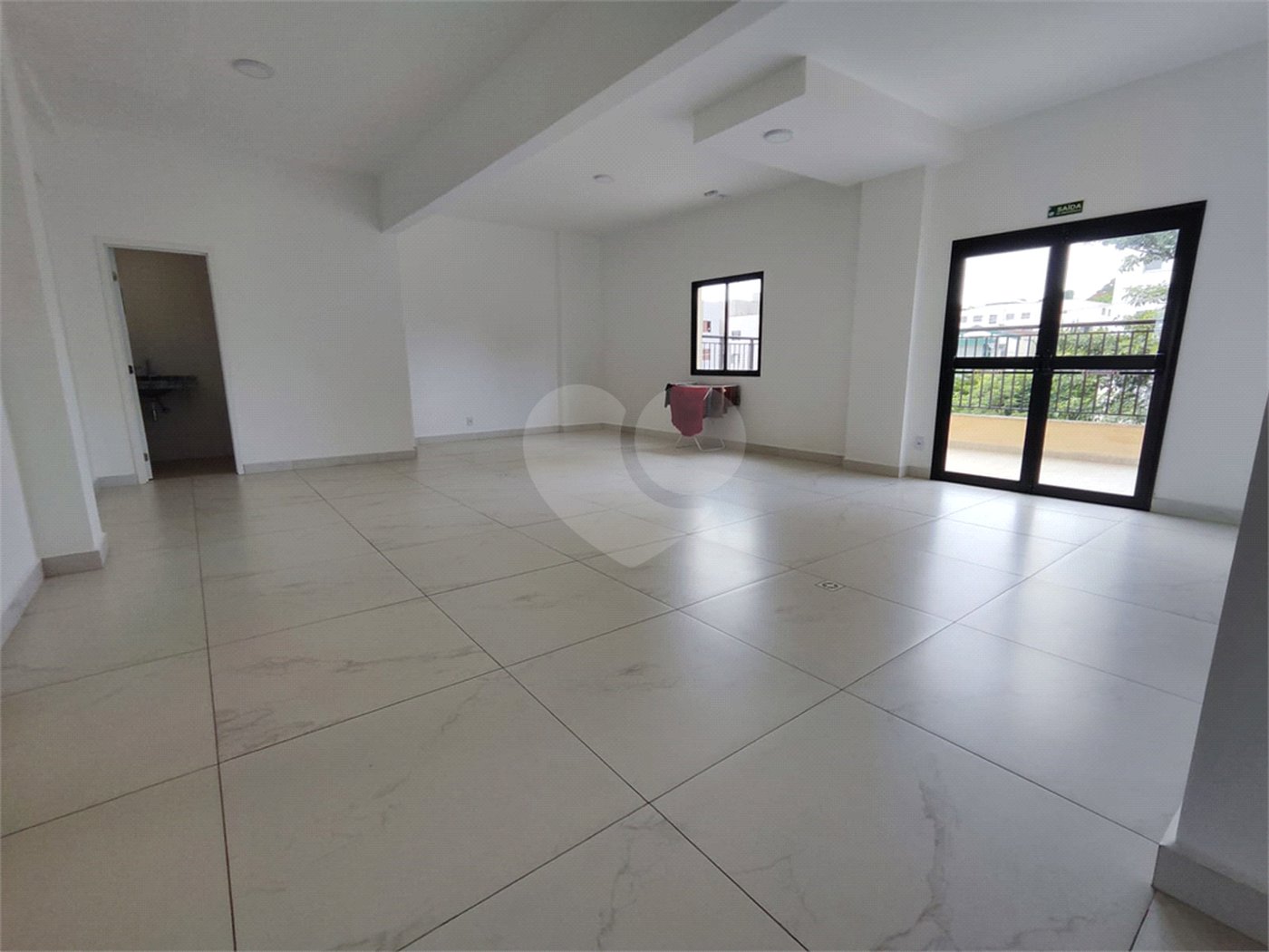 Apartamento à venda com 3 quartos, sendo 1 suíte, em Vila Independência, Sorocaba, SP