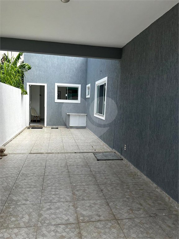 Casa à venda com 4 quartos, sendo 2 suítes, em Peró, Cabo Frio, RJ