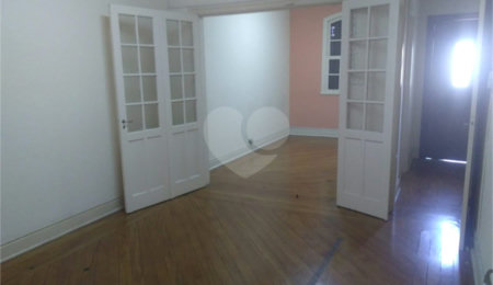Sobrado à venda com 3 quartos em Santana, São Paulo, SP