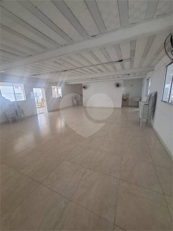 Apartamento para alugar com 2 quartos em Santíssimo, Rio de Janeiro, RJ