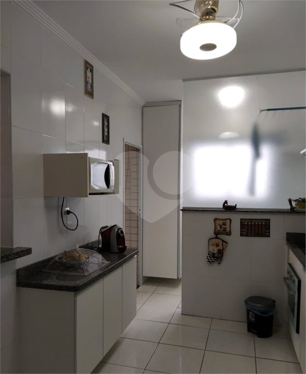 Apartamento à venda com 2 quartos, sendo 1 suíte, em Aviação, Praia Grande, SP