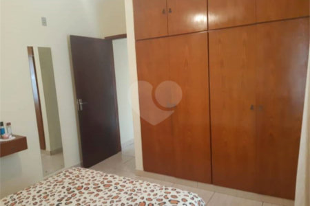 Casa à venda com 3 quartos em Cidade Aracilia, Guarulhos, SP