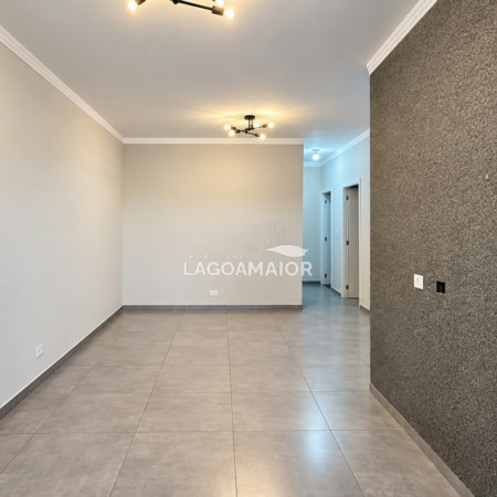 Casa à venda com 2 quartos, sendo 1 suíte, no condomínio Alto do Capivari, Três Lagoas - MS