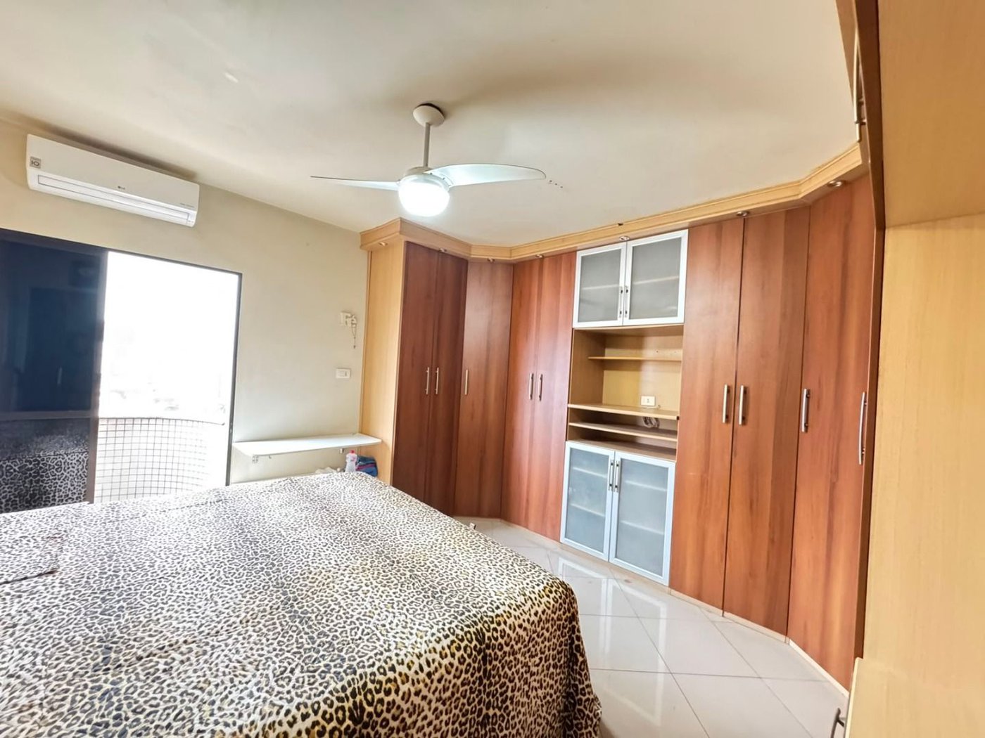 Cobertura com 4 dormitórios à venda, 360 m² por R$ 1.990.000,00 - Gonzaga - Santos/SP