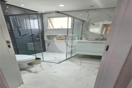 Apartamento à venda com 3 quartos, sendo 1 suíte,  em Vila Regente Feijó, São Paulo, SP