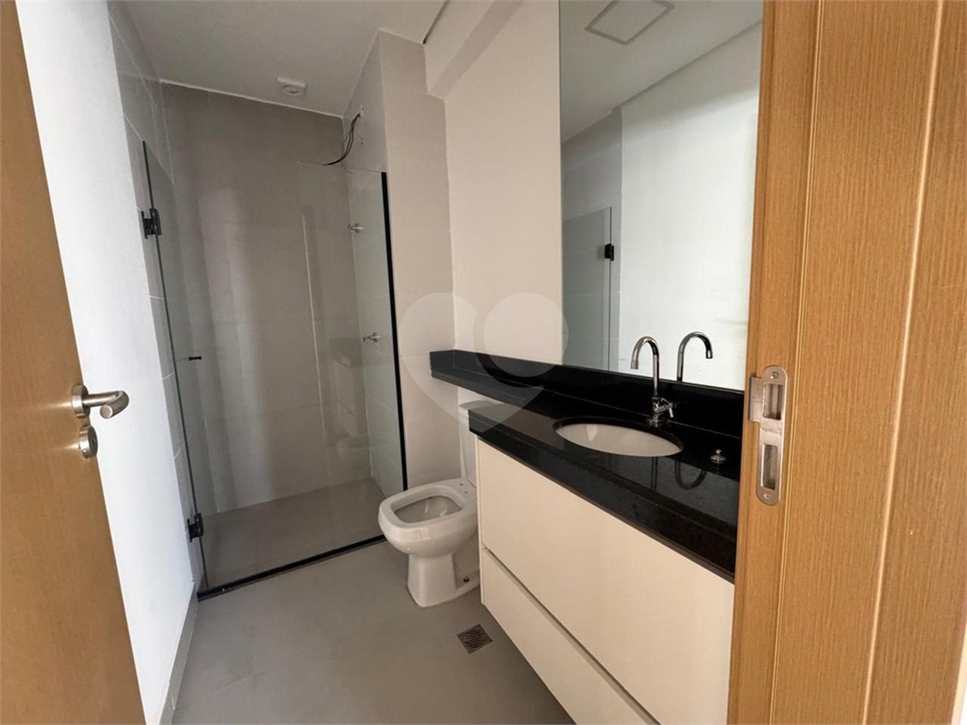 Apartamento à venda com 2 quartos, sendo 1 suíte,  em Jardim Sumaré, Ribeirão Preto, SP