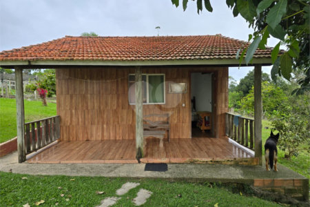 Sítio à venda com 6 quartos, sendo 5 suítes, em Área Rural de Itapetininga, Itapetininga, SP