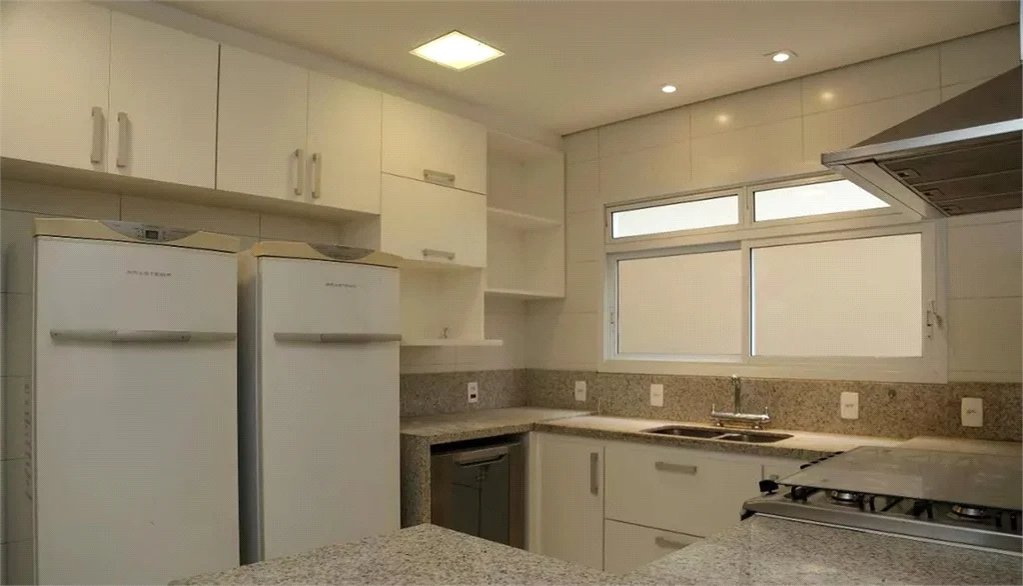 Casa à venda com 4 suítes no condomínio Residencial Morumbi, São Paulo - SP