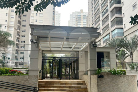 Apartamento à venda com 4 quartos, sendo 2 suítes, em Nova Petrópolis, São Bernardo do Campo, SP