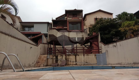 Sobrado à venda com 4 quartos, sendo 3 suítes,  em Horto Florestal, São Paulo, SP