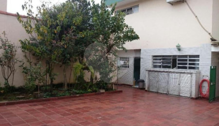 Casa à venda com 3 quartos, sendo 2 suítes,  em Saúde, São Paulo, SP