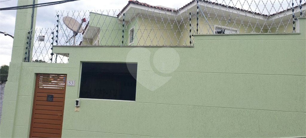 Casa à venda com 2 suítes no condomínio Residencial Maracujás, São Paulo - SP