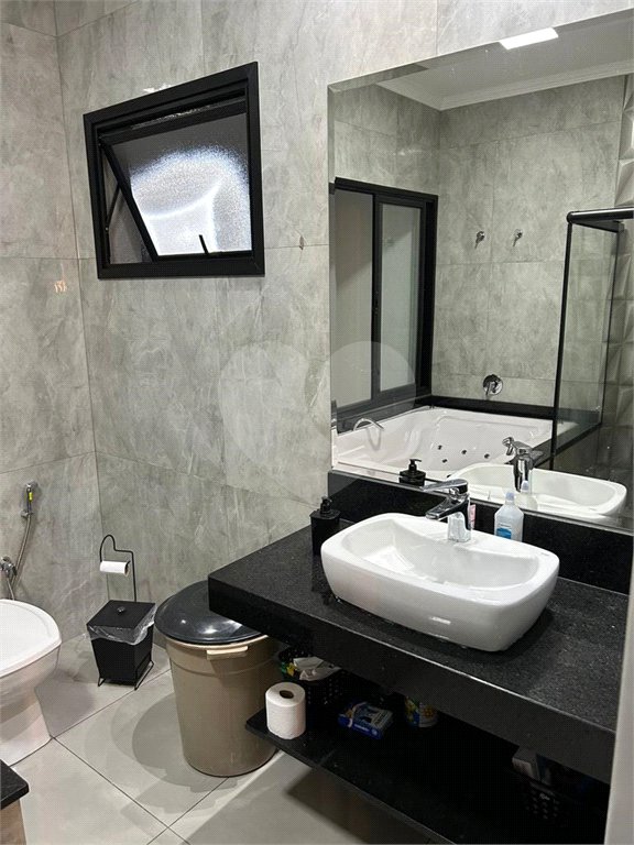 Casa à venda com 3 quartos, sendo 1 suíte, no condomínio Villagio Milano, Sorocaba - SP