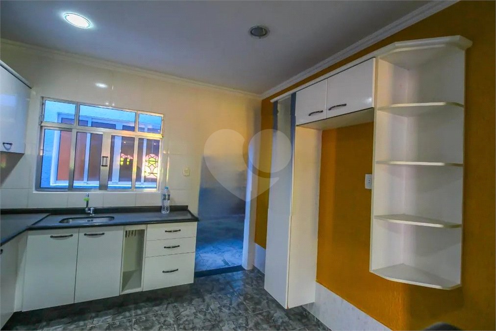 Casa à venda com 3 quartos, sendo 1 suíte,  em Vila Aparecida, Jundiaí, SP