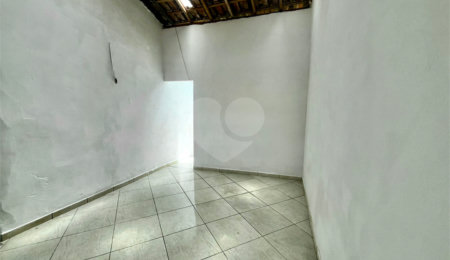 Casa à venda com 2 quartos em Vila Deyse, Itapetininga, SP