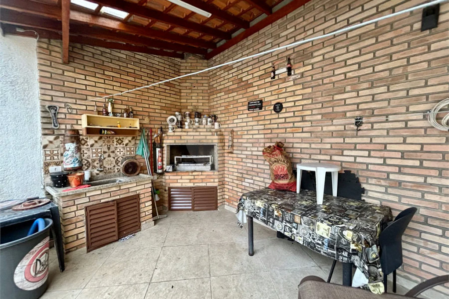 Casa à venda com 4 quartos, sendo 3 suítes, no condomínio Tremembé, São Paulo - SP