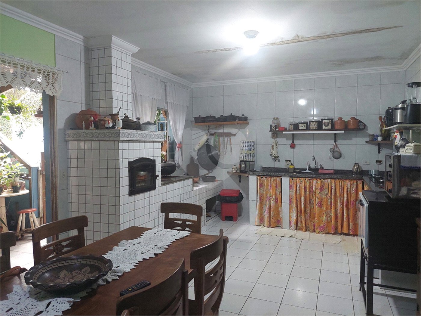 Casa à venda ou para alugar com 4 quartos, sendo 2 suítes,  em Rancho Grande, Mairiporã, SP