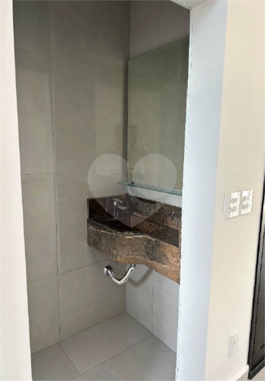 Casa à venda com 3 quartos, sendo 1 suíte, no condomínio Lagos D Icaraí, Salto - SP