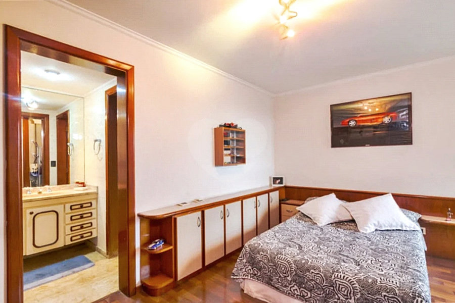 Apartamento à venda com 4 quartos, sendo 3 suítes, em Santana, São Paulo, SP