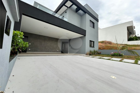 Casa à venda com 3 quartos, sendo 1 suíte, no condomínio Ibiti Reserva, Sorocaba - SP