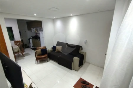 Casa à venda com 2 suítes no condomínio Joao de Laet, São Paulo - SP