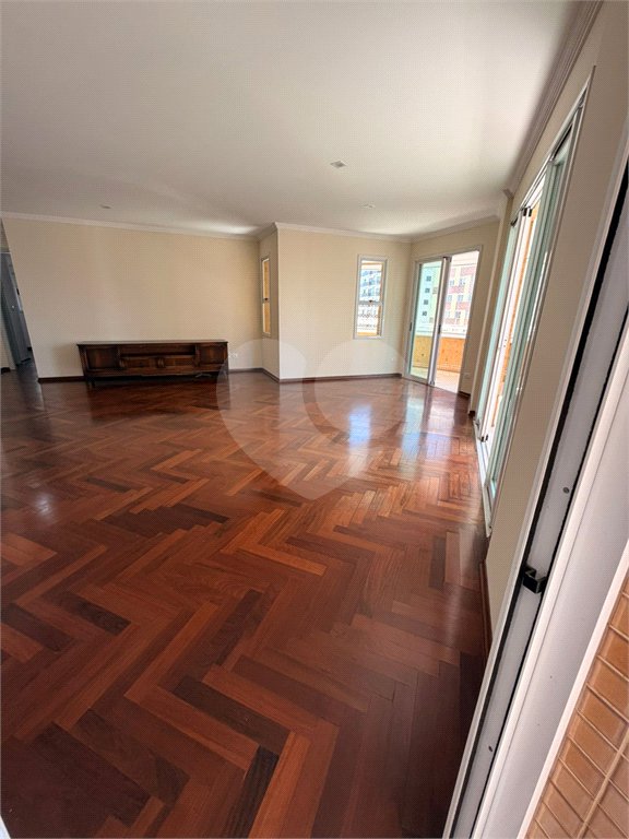 Apartamento à venda com 3 suítes em Santana, São Paulo, SP