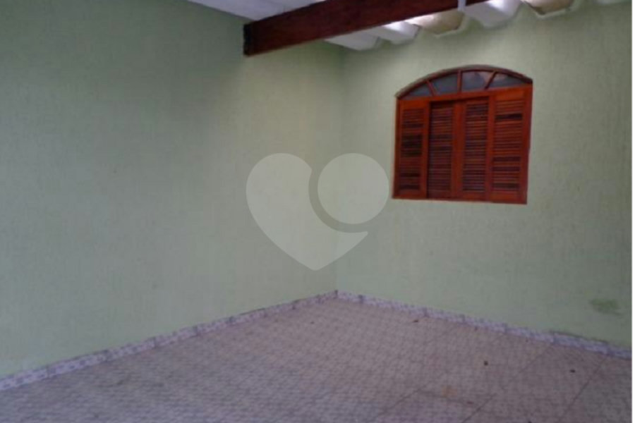 Casa à venda com 2 quartos, sendo 1 suíte, em Tremembé, São Paulo, SP