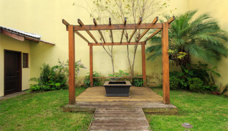 Casa Térrea à venda com 4 quartos, sendo 3 suítes,  em Jardim Marajoara, São Paulo, SP