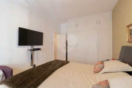 Apartamento em Higienópolis com 3 quartos, 3 suítes, 2 vagas, 277 m² de área útil