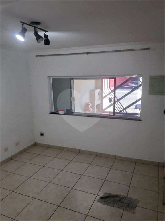 Sobrado à venda com 3 quartos em Parque Suzano, Suzano, SP