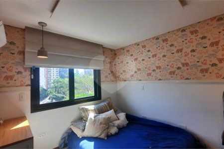 Apartamento à venda com 4 quartos, sendo 2 suítes, em Morumbi, São Paulo, SP