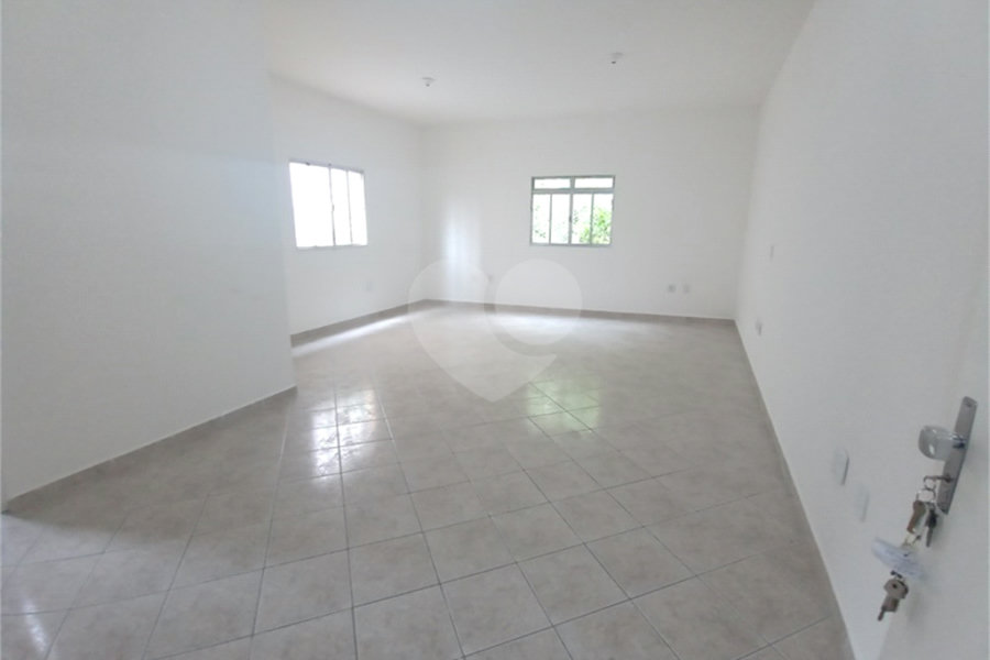 Prédio à venda com 2 quartos, sendo 1 suíte, em Jardim Brasil (zona Norte), São Paulo, SP