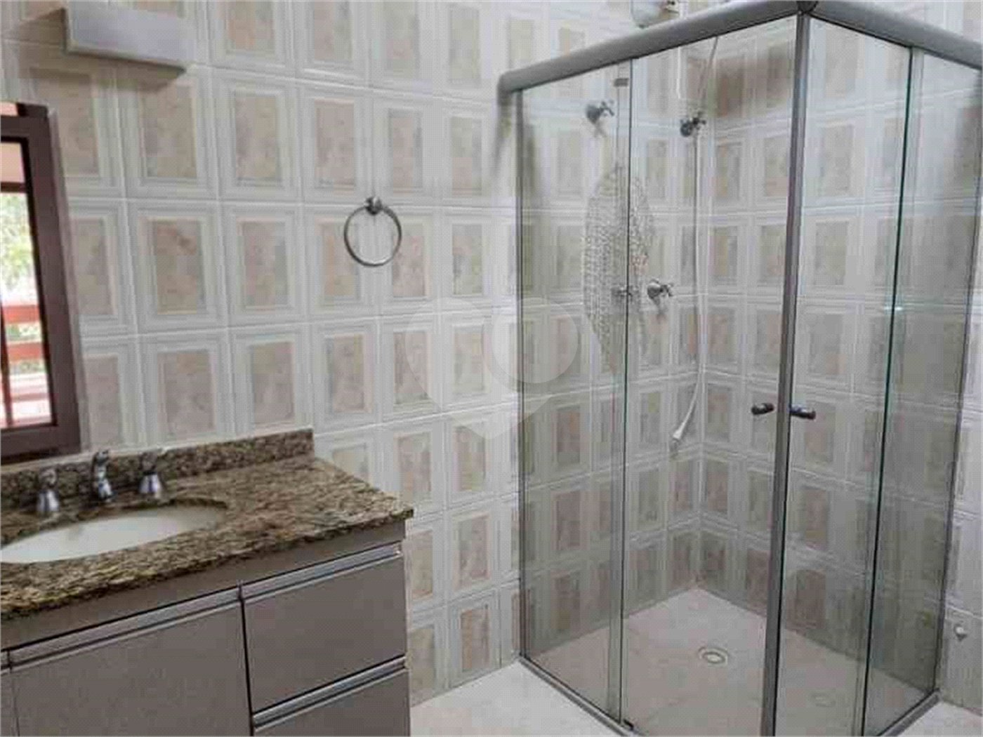 Casa à venda ou para alugar com 4 quartos, sendo 1 suíte,  em Tremembé, São Paulo, SP