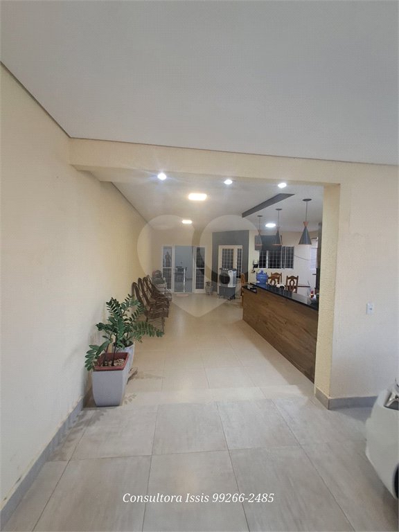 Casa à venda com 3 quartos, sendo 1 suíte, em Morada da Serra, Cuiabá, MT