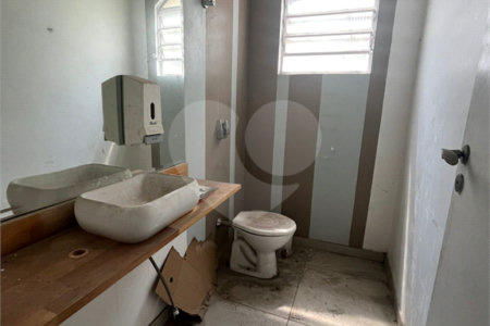 Casa à venda ou para alugar com 3 quartos em Brooklin Paulista, São Paulo, SP