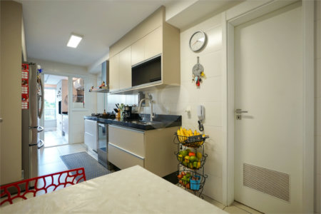 Apartamento à venda com 4 quartos, sendo 2 suítes, em Santo Amaro, São Paulo, SP