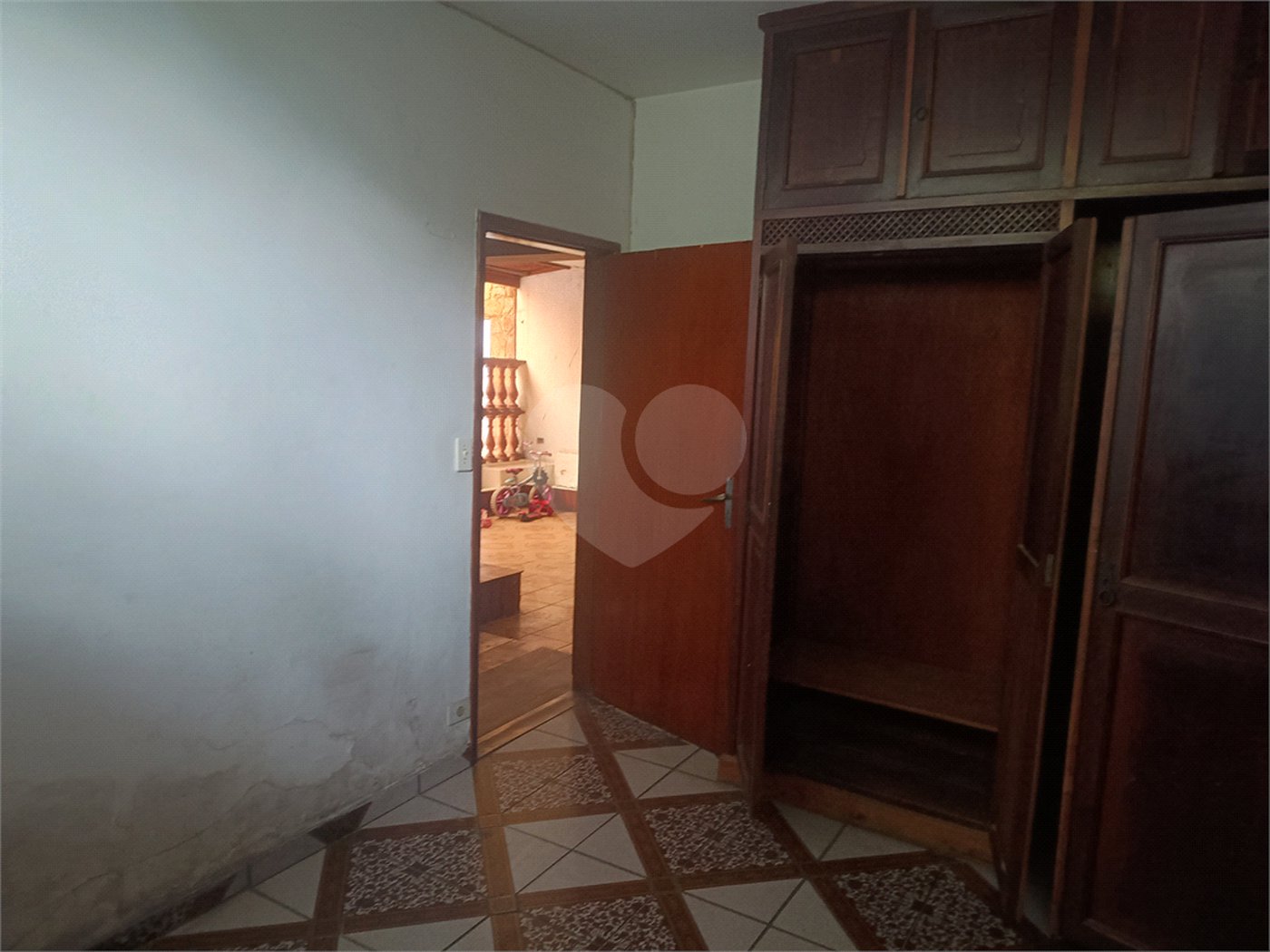 Casa Térrea à venda com 3 quartos, sendo 1 suíte,  em Campininha, São Paulo, SP