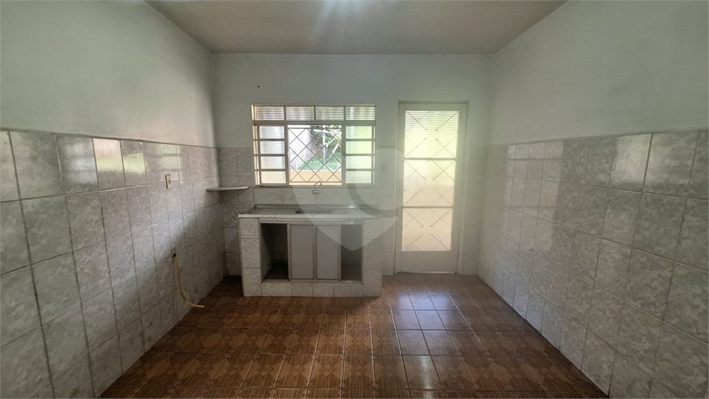 Casa à venda com 2 quartos em Parque Santos Dumont, Votorantim, SP