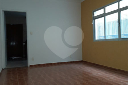 Casa à venda com 3 quartos, sendo 1 suíte, em Parque Jabaquara, São Paulo, SP