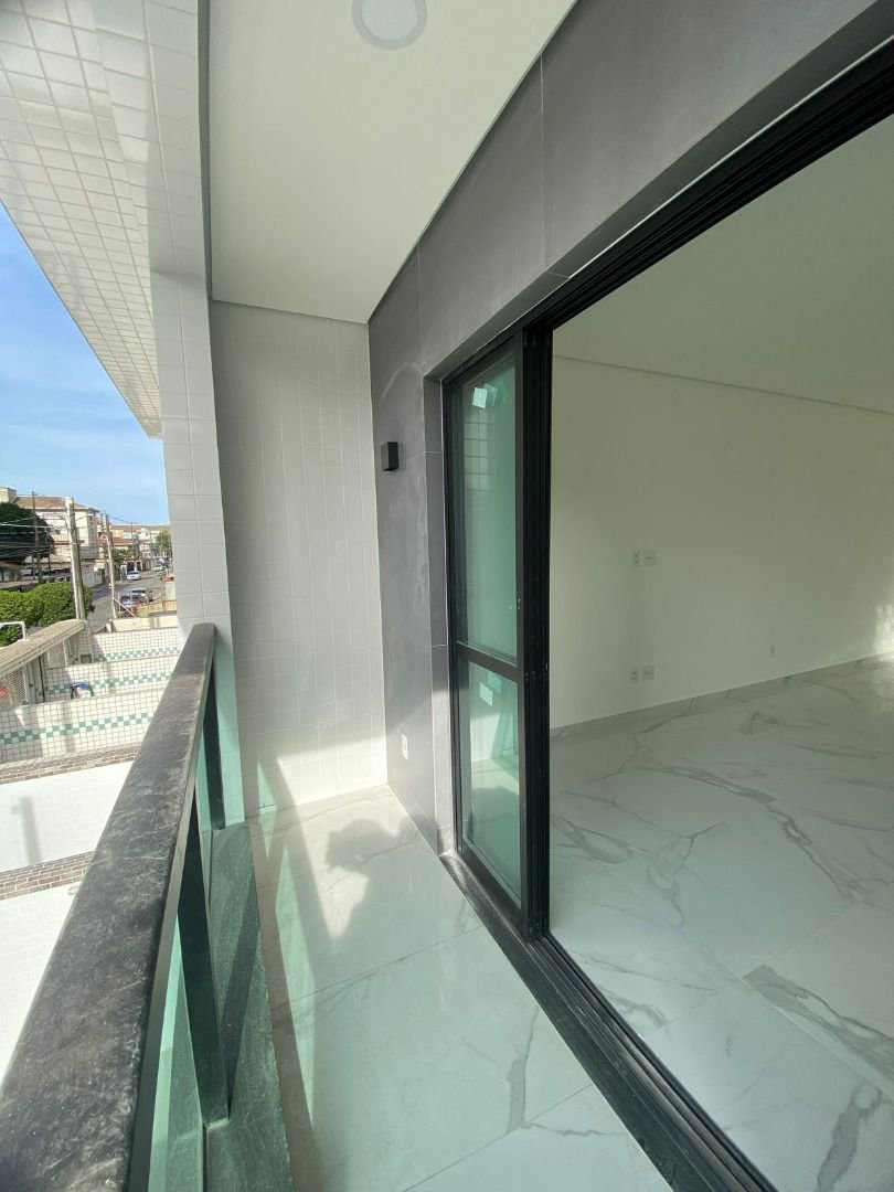 Casa com 3 dormitórios à venda, 90 m² por R$ 905.000,00 - Ponta da Praia - Santos/SP